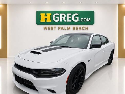 Used 2023 Dodge Charger Scat Pack w/ Daytona Edition Group RWD image 4