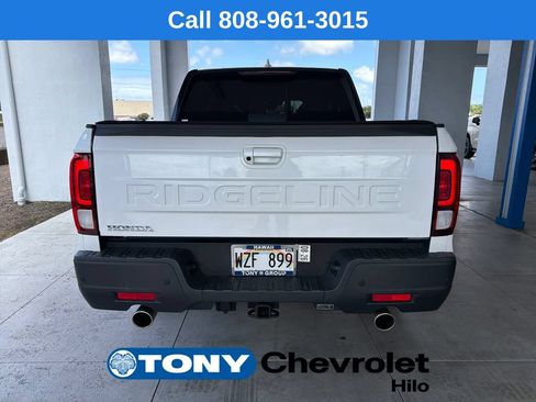 Used 2024 Honda Ridgeline Black Edition image 4