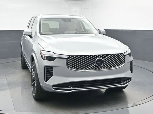 New 2026 Volvo XC90 B6 Ultra w/ Protection Package image 2