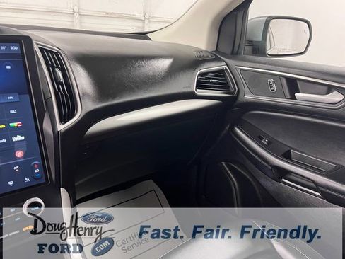 Used 2023 Ford Edge SEL image 44