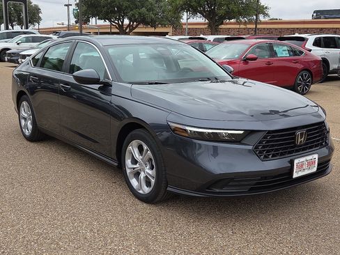 New 2026 Honda Accord LX image 5