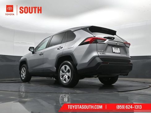 Used 2023 Toyota RAV4 LE AWD/4WD image 41