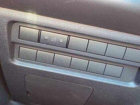 Used 2022 Mitsubishi Outlander ES AWD/4WD image 18