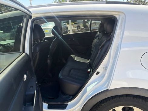 Used 2012 Kia Sportage EX w/ EX Premium Pkg FWD image 9