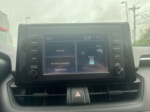 Used 2019 Toyota RAV4 LE w/ Carpet Mat Package AWD/4WD image 20