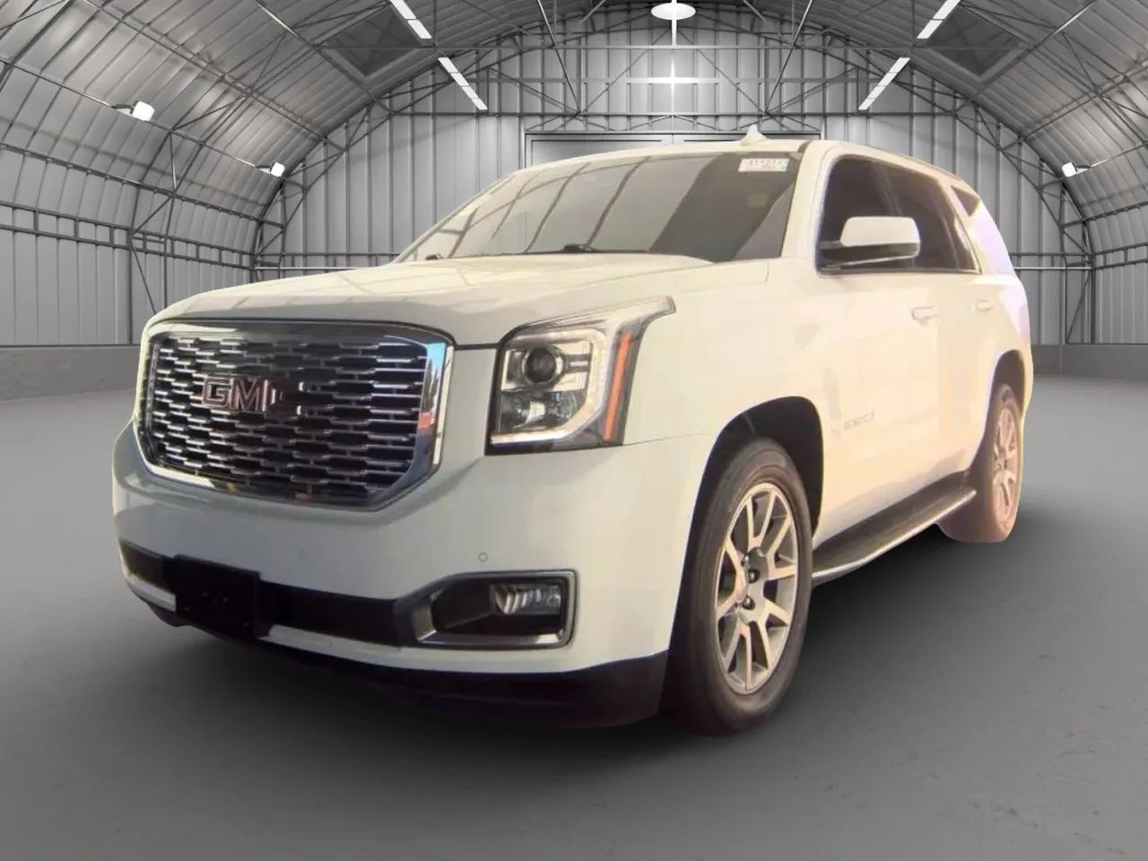 Used 2018 GMC Yukon Denali AWD/4WD image 1