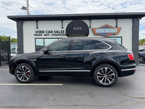 Used 2020 Bentley Bentayga AWD/4WD image 11