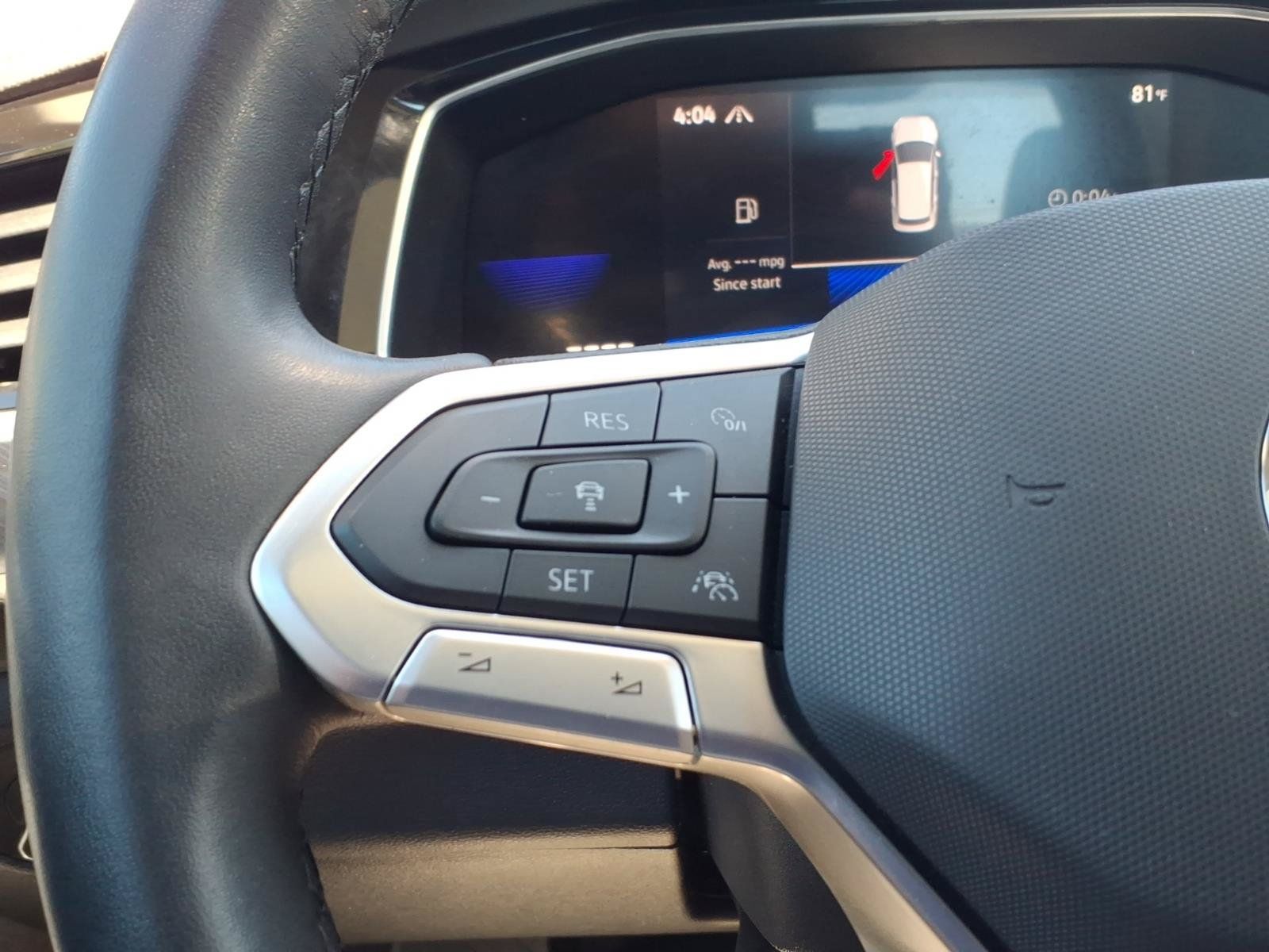 Certified 2023 Volkswagen Jetta SE w/ Panoramic Sunroof Package FWD image 15