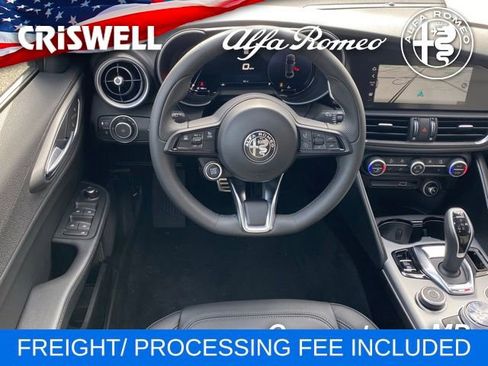 New 2025 Alfa Romeo Giulia AWD image 47
