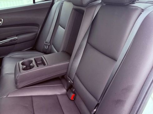 Used 2018 Acura TLX image 32