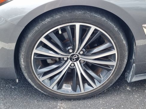 Used 2020 INFINITI Q60 3.0t w/ Cargo Package RWD image 5