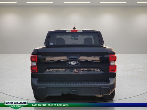 Used 2025 Ford Maverick XLT w/ Equipment Group 301A AWD/4WD image 5