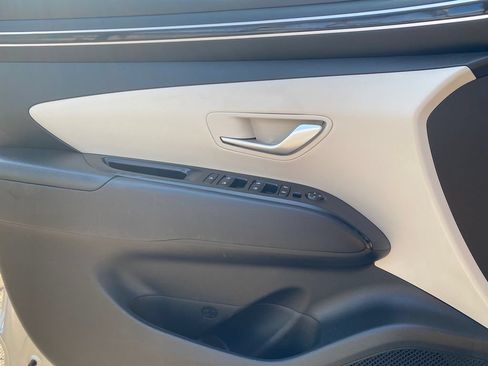 Certified 2024 Hyundai Tucson SEL FWD image 31