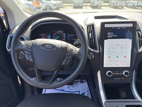 Used 2024 Ford Edge SE AWD/4WD image 22