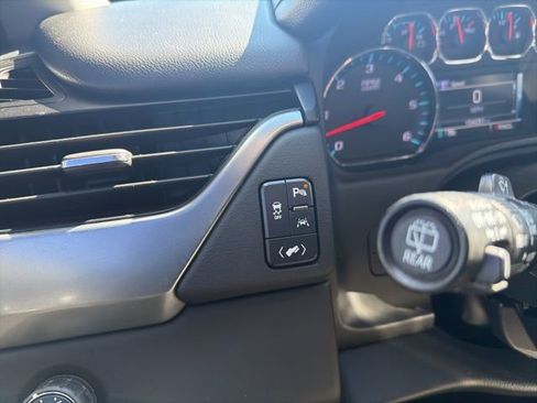 Used 2020 Chevrolet Tahoe LT RWD image 29