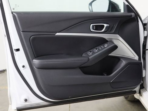 Used 2023 Acura Integra A-Spec image 18