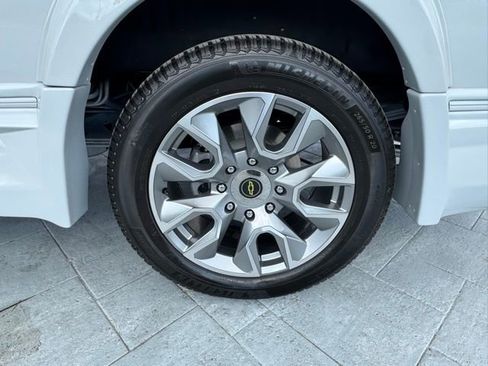 New 2025 Chevrolet Express 2500 w/ Driver Convenience Package image 3