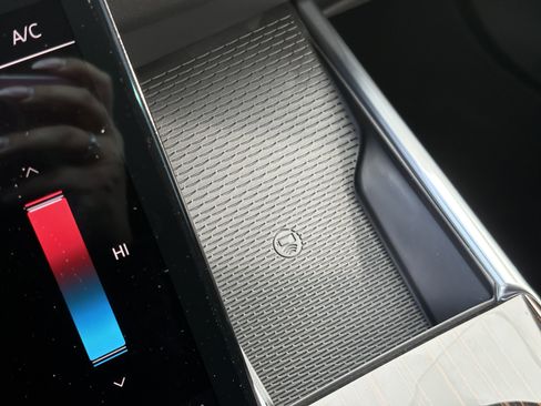 New 2026 Cadillac Escalade Luxury image 30