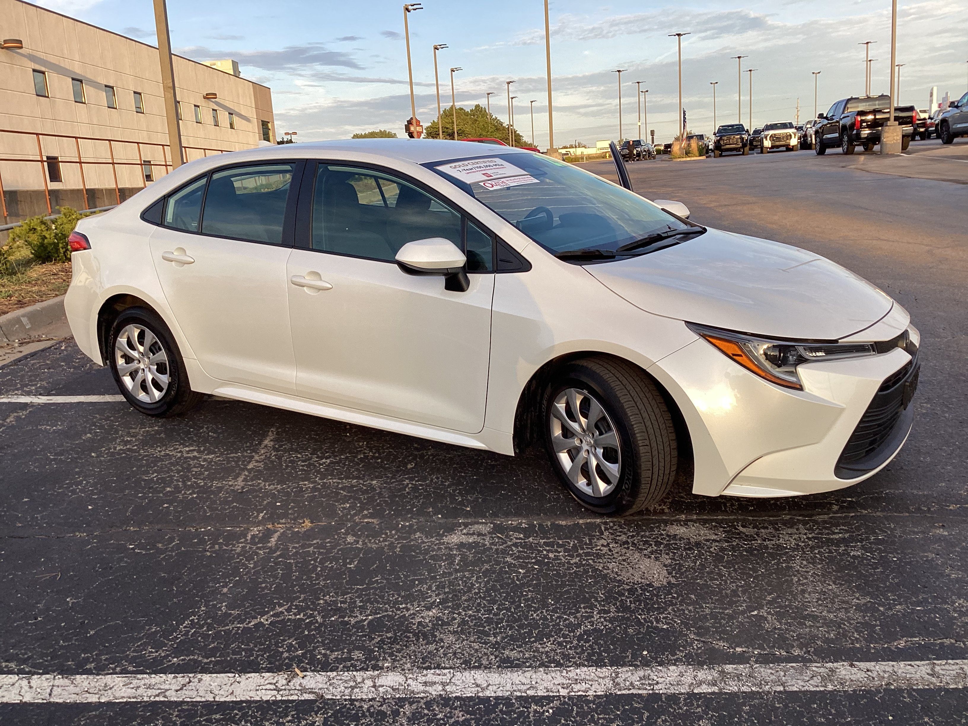 Certified 2025 Toyota Corolla LE FWD image 21