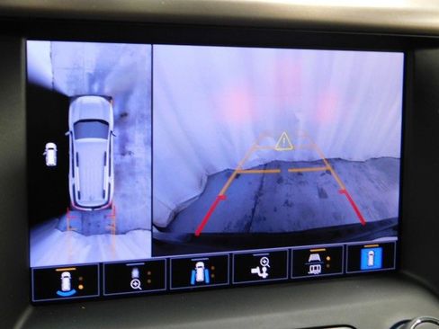 Used 2023 GMC Acadia Denali w/ Denali Ultimate Package image 28