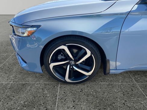 Used 2021 Honda Accord Sport image 14