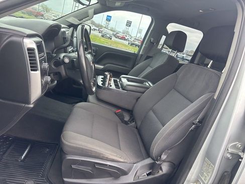 Used 2019 Chevrolet Silverado 1500 LT image 12