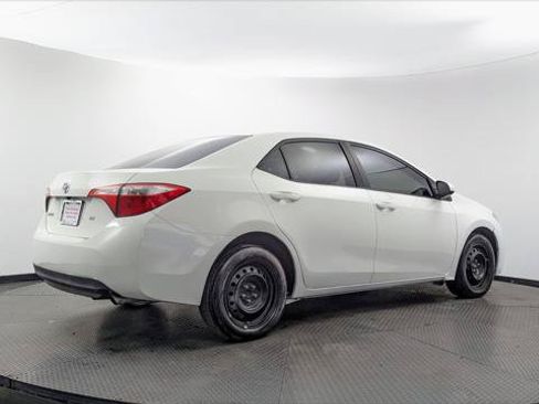 Used 2016 Toyota Corolla LE FWD image 8