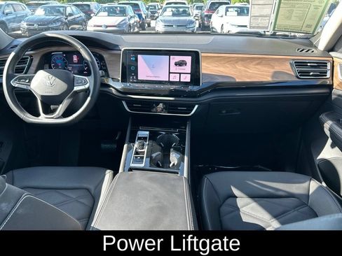 Certified 2026 Volkswagen Atlas SE w/ Panoramic Sunroof Package FWD image 10