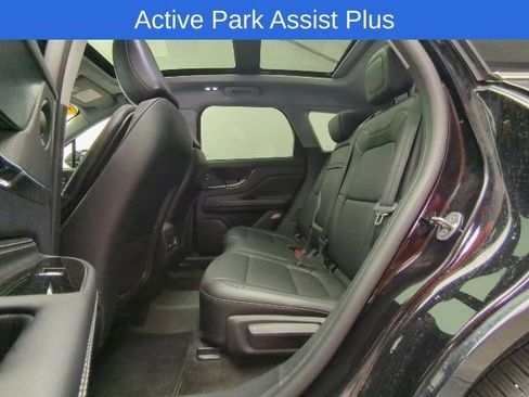 Used 2021 Lincoln Corsair Reserve w/ Equipment Group 201A image 25