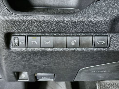 Used 2024 Toyota RAV4 XLE Premium AWD/4WD image 17