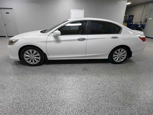 Used 2013 Honda Accord EX image 6