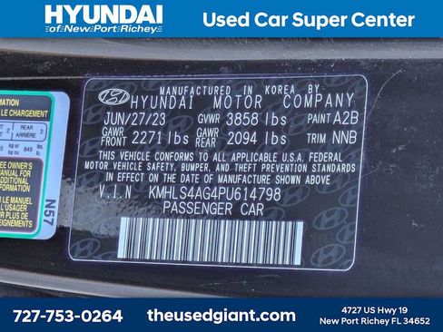 Used 2023 Hyundai Elantra SEL w/ Convenience Package FWD image 34
