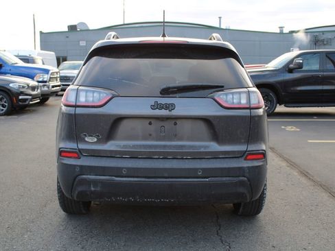 Used 2021 Jeep Cherokee Latitude Plus image 8