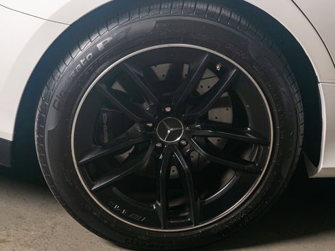 Used 2022 Mercedes-Benz AMG GT 43 image 21