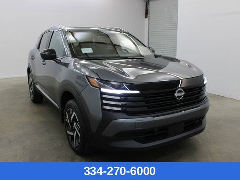 New 2026 Nissan Kicks SV image 5