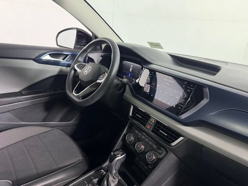 Used 2023 Volkswagen Taos SE w/ Panoramic Sunroof Package FWD image 28