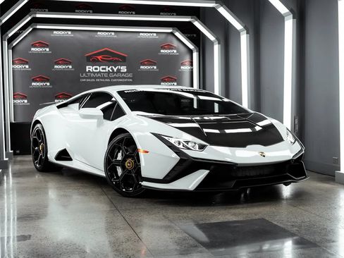 Used 2023 Lamborghini Huracan Tecnica RWD image 1