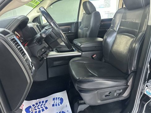 Used 2017 RAM 1500 Laramie AWD/4WD image 14