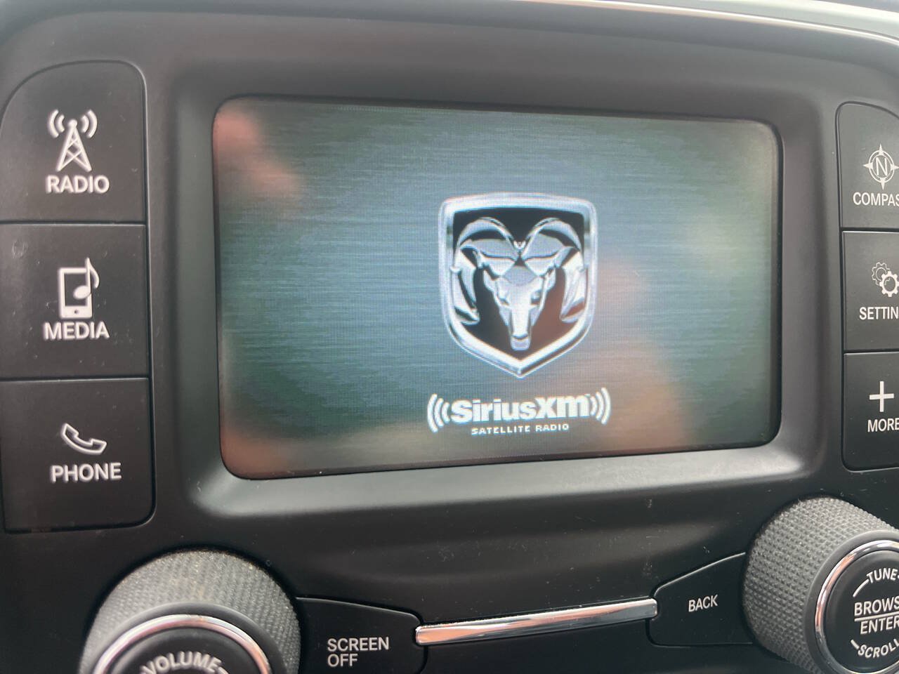 Used 2019 RAM 1500 Express w/ Express Value Package AWD/4WD image 18