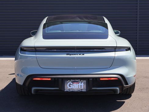 Used 2025 Porsche Taycan 4S AWD/4WD image 8