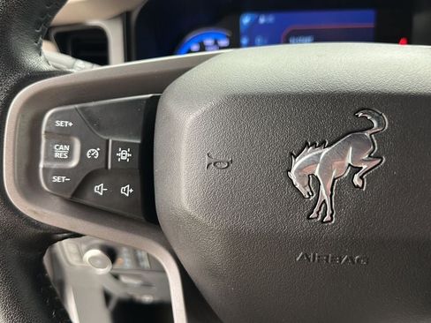 Used 2023 Ford Bronco Wildtrak AWD/4WD image 17