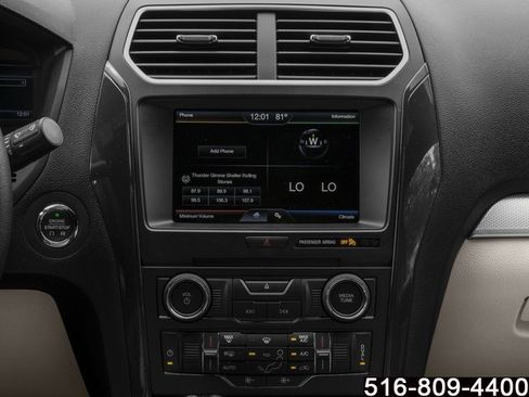 Used 2017 Ford Explorer XLT w/ Equipment Group 202A AWD/4WD image 11