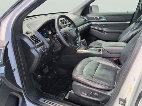 Used 2017 Ford Explorer Sport w/ Equipment Group 401A image 32