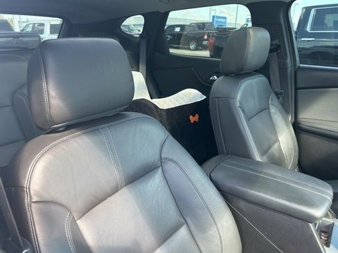 Used 2020 Chevrolet Blazer LT w/ Redline Edition image 6