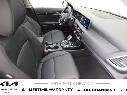 New 2026 Kia Seltos SX w/ SX Sunroof Package image 16