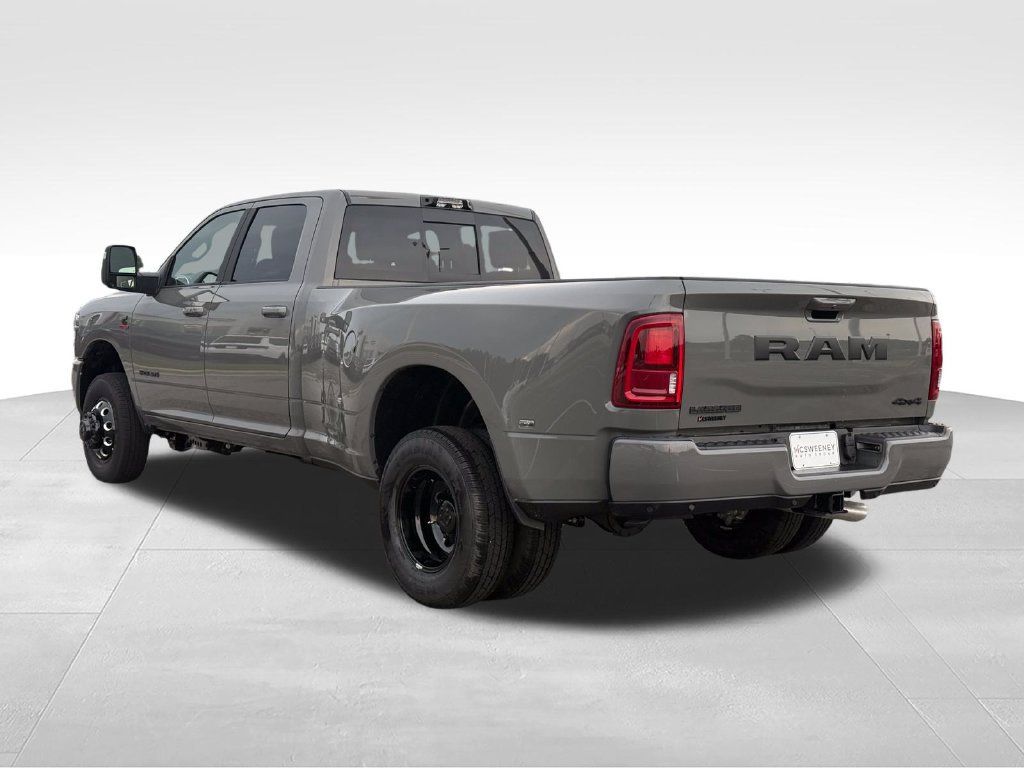 New 2027 RAM 3500 Laramie w/ Night Edition AWD/4WD image 3