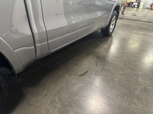 Used 2025 RAM 1500 Big Horn AWD/4WD image 33