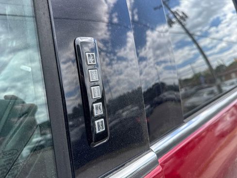 Used 2019 Ford F150 Platinum w/ Trailer Tow Package RWD image 12