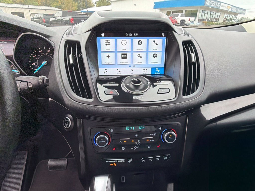 Used 2019 Ford Escape Titanium AWD/4WD image 17