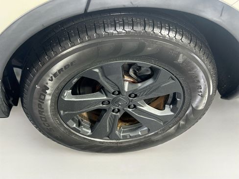 Used 2017 Honda CR-V LX image 28